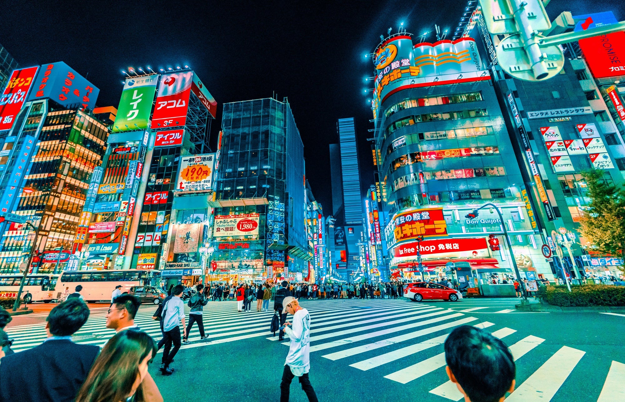 Top 10 Must-Visit Places in Tokyo for First-Time Visitors